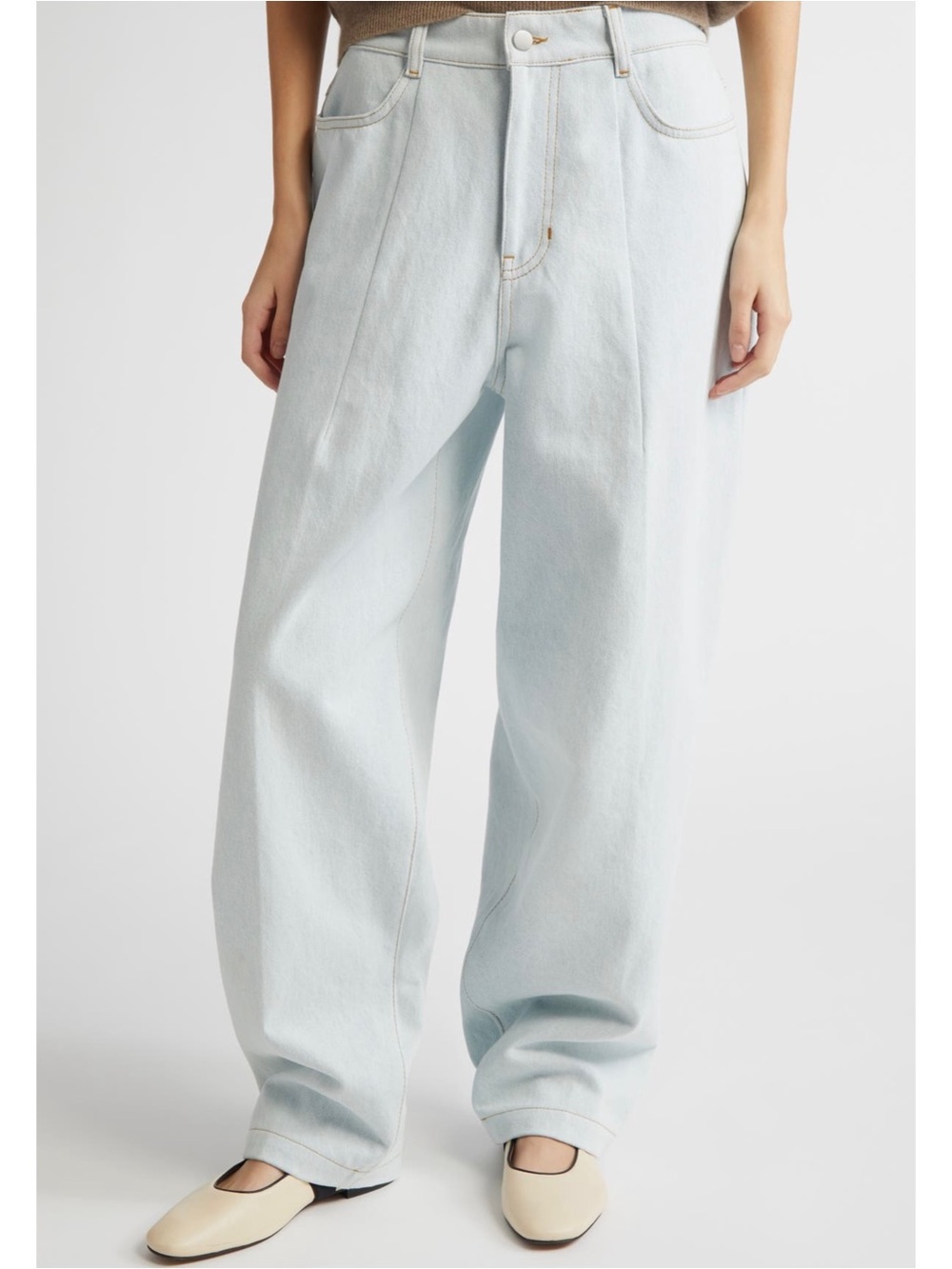 NACKIYE Borrowed Taper Jeans In Ice Blue Light Wash Size 40 / US 8